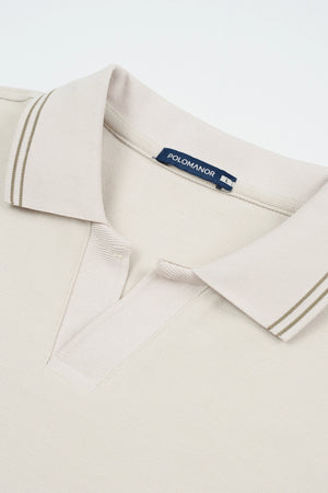 Chi tiết cổ V Áo Polo Nam Milo Polomanor Màu Be Cotton Cvc Diamond Regular Fit