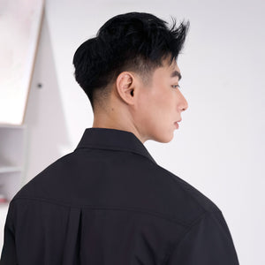 Áo sơ mi Zill form boxy màu đen, khóa kéo zipper kim loại chắc chắn, thiết kế rộng rãi hiện đại từ Polomanor